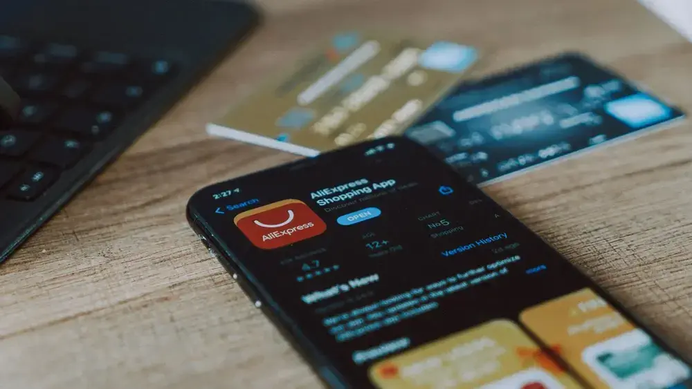 Alibaba proíbe funcionários de usar Claude Code