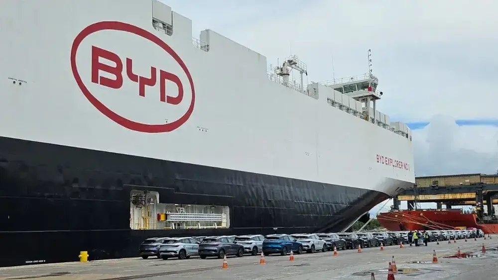 Brasil lidera importação de carros da China em 2026