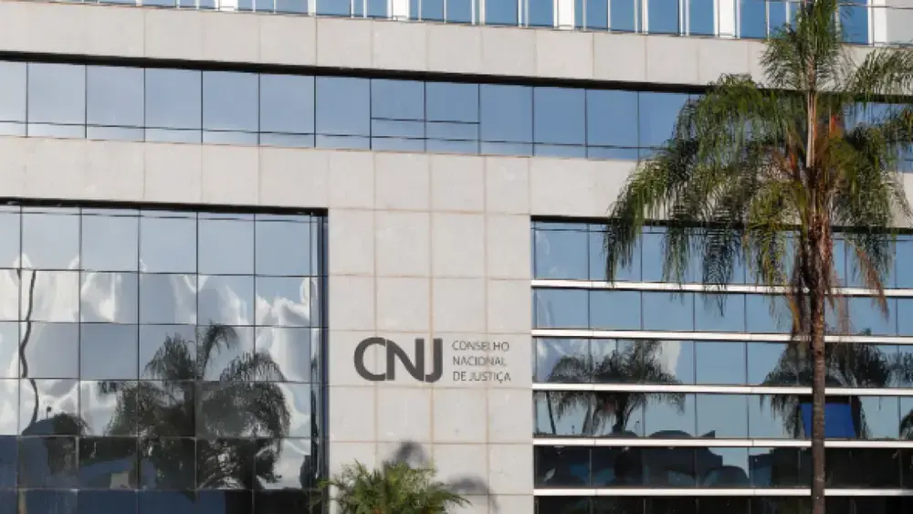 CNJ cria grupo para revisar salários de juízes e desembargadores