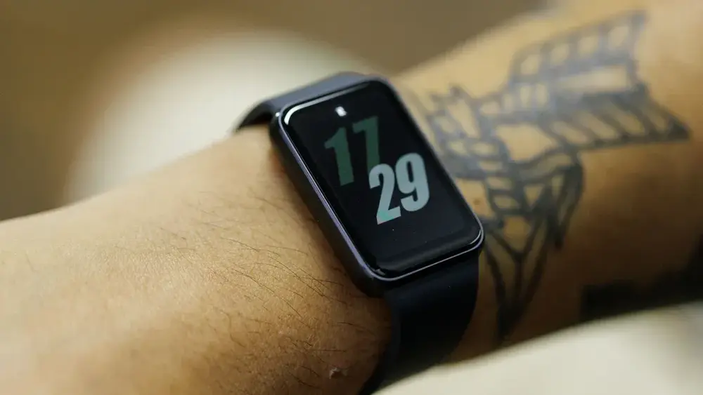 Galaxy Fit 4 é certificada pela FCC e tem Bluetooth 5.4