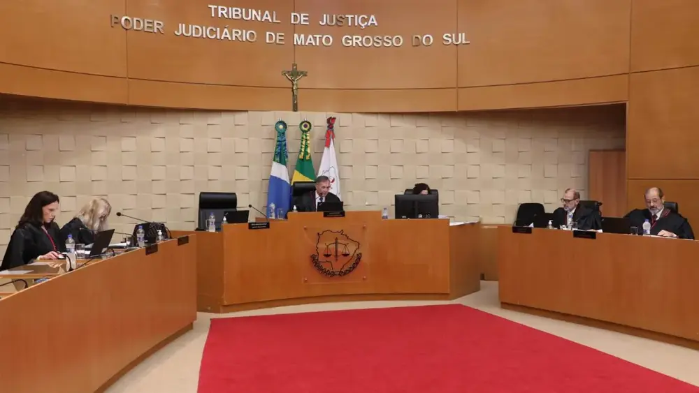 Homem condenado a indenizar ex por divulgar fotos íntimas em perfil falso