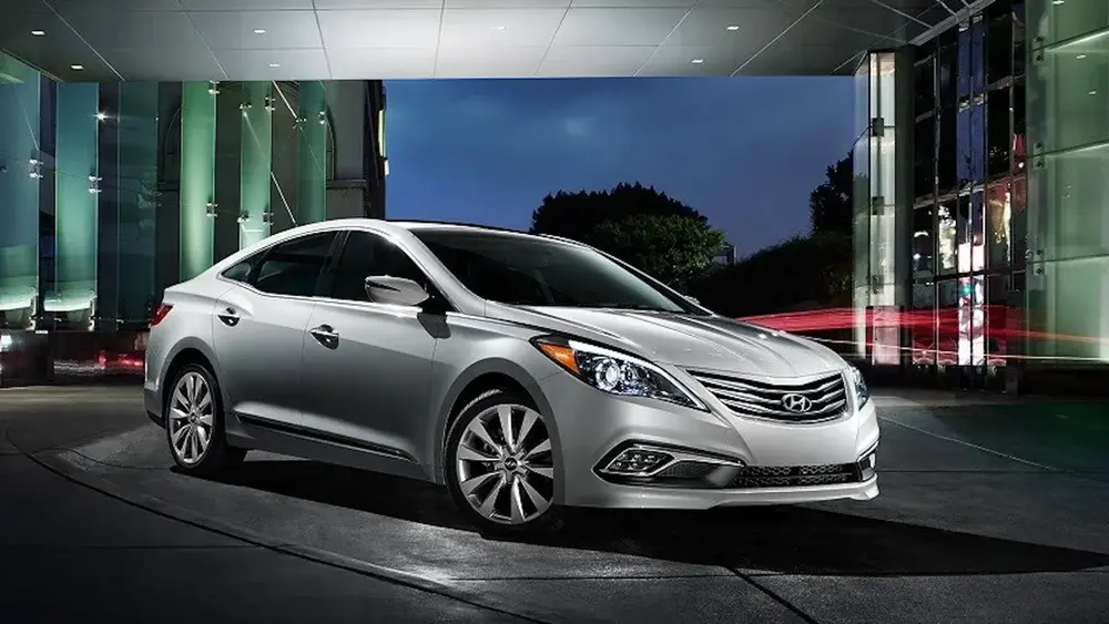 Hyundai Azera 3.0 V6 2017: o sedã de luxo que cabe no bolso