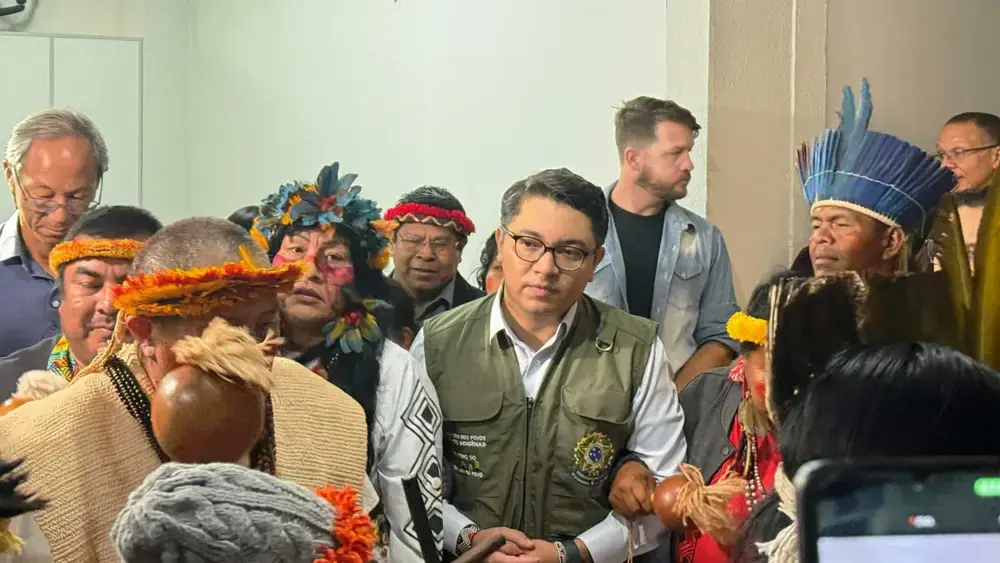 Ministro critica tortura de indígena por milícia em aldeia