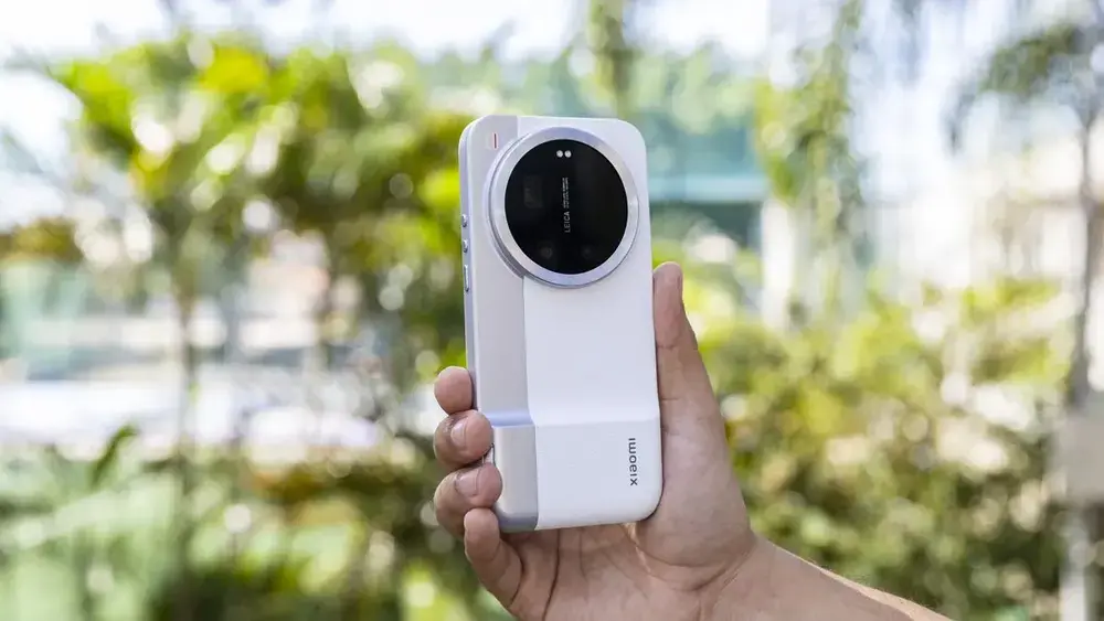 Xiaomi 18 Pro vaza com bateria de 7.000 mAh e câmera de 200 MP